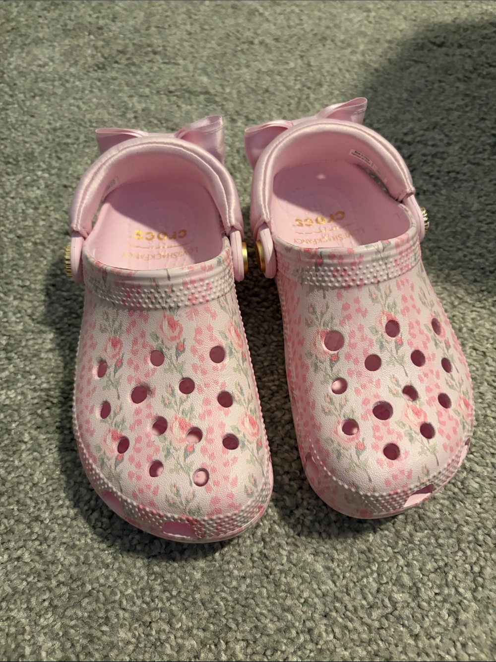 Crocs